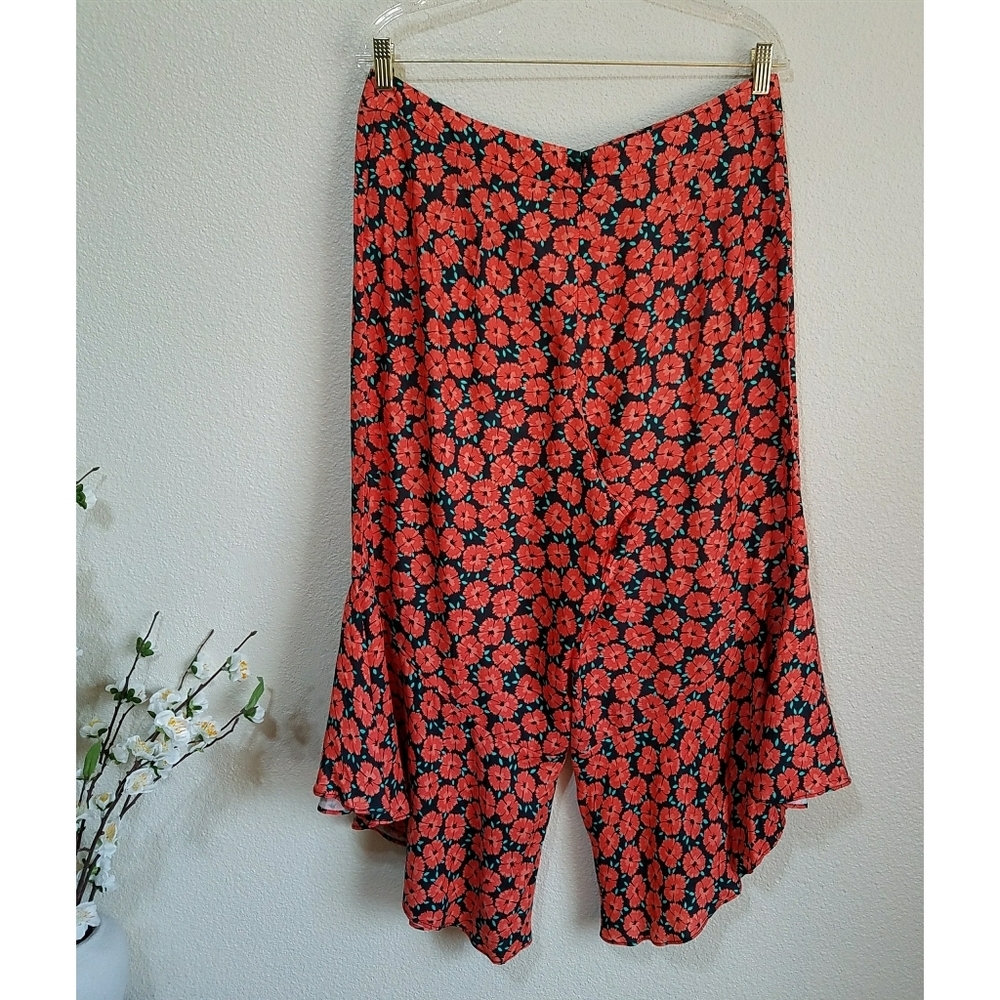 ETT:TWA Anthropologie Virginie Flared Poppy Print Pants - Picture 2 of 10